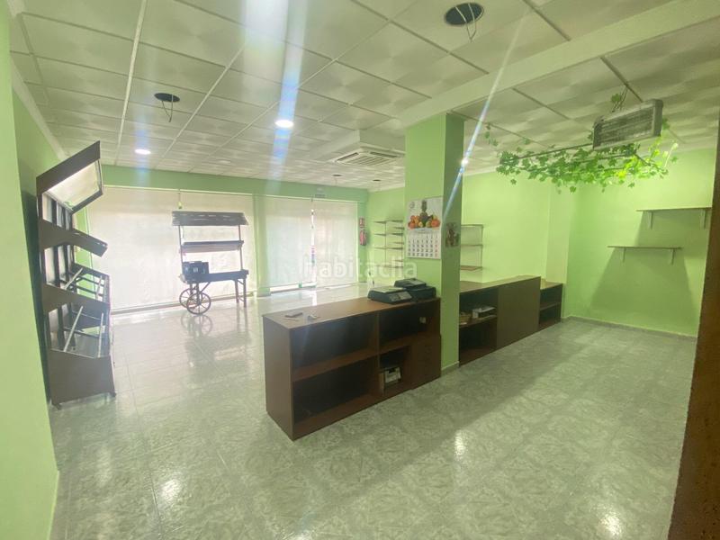 Foto 6e58b729-a840-4b99-8e28-133560a6fbf9. Local commercial dans calle calle nueva de jardines 14 dans Albolote