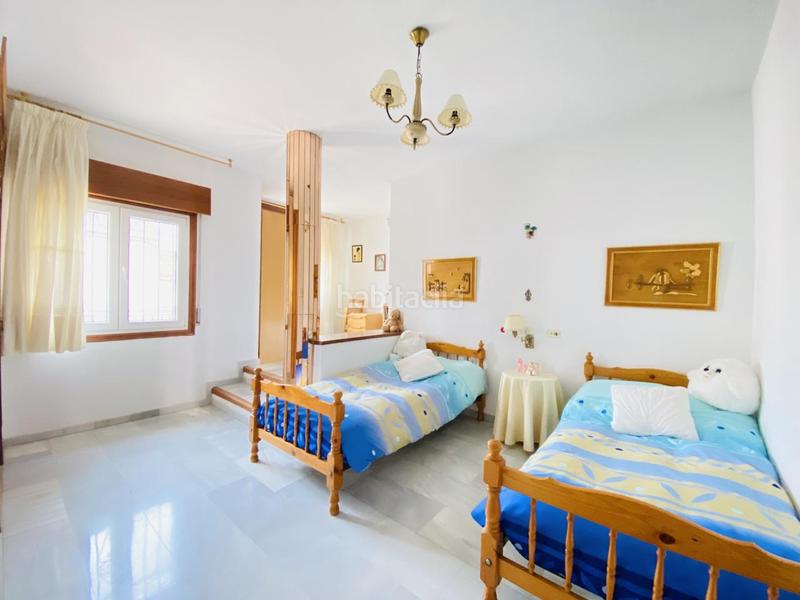 Foto f15d7ec9-f3bf-4691-9ffe-6073ba5c48fb. Haus mit parking pool in La Zubia Ciudad Zubia (La)