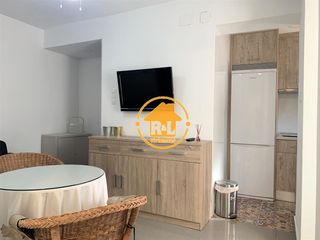 Affitto Piano terra  Ataulfo argenta. Apartamento de 1 dormitorio en chana.