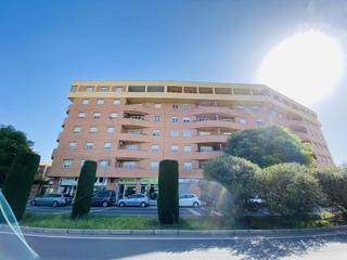 Appartement  De francisco ayala. Piso de 3 dormitorios en b. periodistas av. fco ayala