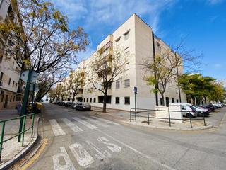 Appartement  Alcalá la real. Piso vpo de 3 dormitorios en calle alcalá la real av. juan pablo