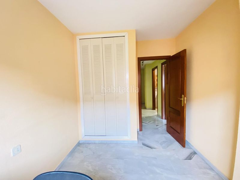 Foto a5bffa91-f330-4d95-a478-1d7c7716e885. Pis amb calefacció aparcament a Joaquina Eguaras Granada
