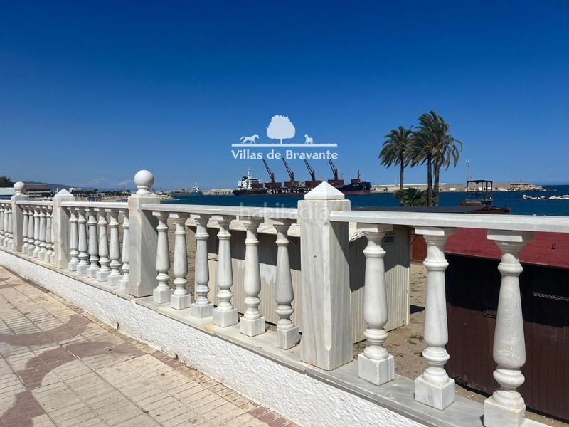 Foto d107f5a3-90e3-4305-8d52-b39a72613023. Casa alegre y luminosa casa frente al mar. en primera línea de playa . en Garrucha
