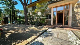 Chalet à Parque de la Coruña-Las Suertes. Maravilloso chalet independiente en colonia san antonio