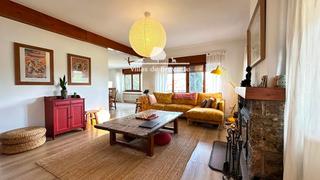 Chalet en Colmenarejo. Maravilloso y completamente reformado chalet independiente.