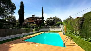 Chalet in Colmenarejo. Maravilloso y completamente reformado chalet independiente.
