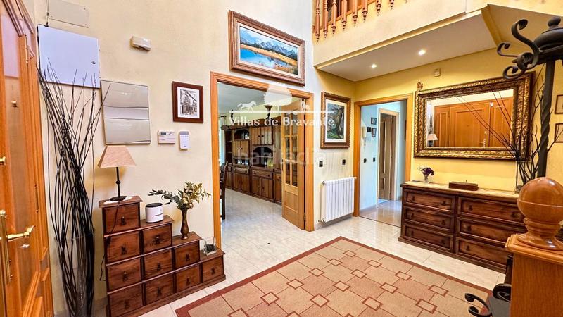 Foto 50f21afc-9264-4113-9c54-e12298df86a1. Chalet mit heizung parking pool in Parque de la Coruña-Las Suertes Collado Villalba