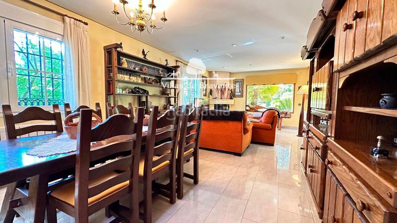 Foto 6eb70ad9-c1c2-45c8-a801-86170b2da266. Chalet maravilloso chalet independiente en colonia san antonio en Galapagar