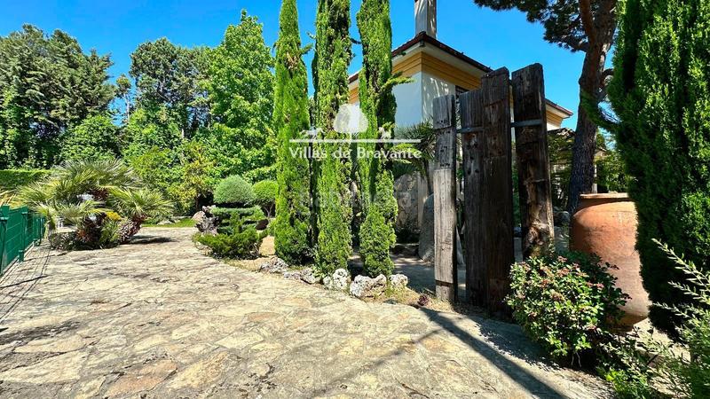 Foto aab03297-1192-49aa-be86-36147d9343b9. Chalet maravilloso chalet independiente en colonia san antonio en Galapagar