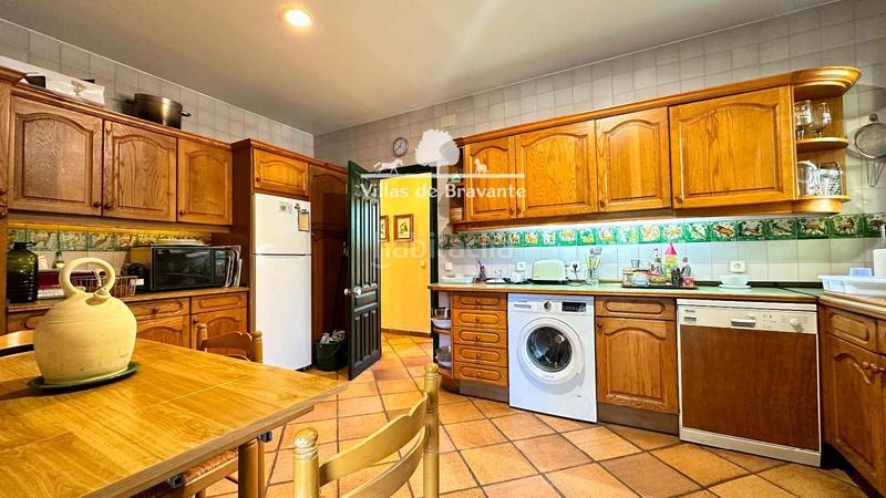 Foto 1a10551c-7dc5-4439-9d8c-15f5a516238d. Chalet avec chauffage parking piscine dans Hoyo de Manzanares