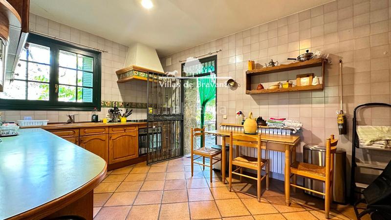 Foto 3f5c0d19-6acb-43a9-ac9e-d81fd91947e8. Chalet avec chauffage parking piscine dans Hoyo de Manzanares