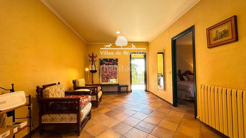 Foto 9fce83fe-17e6-4a59-a30a-9e638c785a0e. Chalet avec chauffage parking piscine dans Hoyo de Manzanares