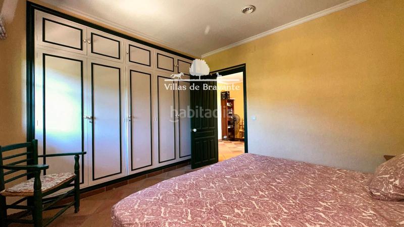 Foto ac4e2cdd-2815-49e4-bf4b-b72a60d55e68. Chalet avec chauffage parking piscine dans Hoyo de Manzanares