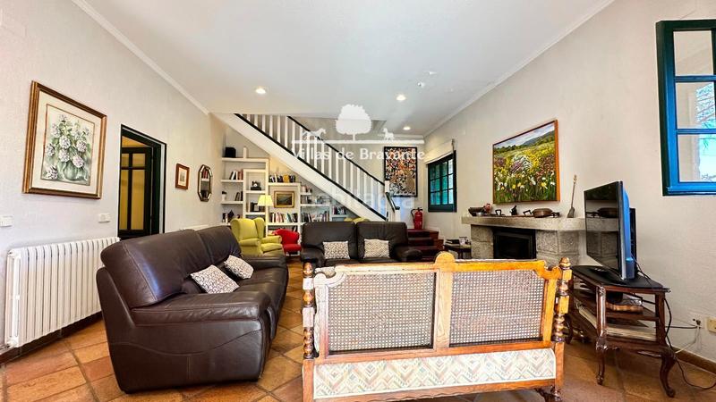 Foto b656cf6c-7699-4d50-bfbf-a4879ca01f34. Chalet avec chauffage parking piscine dans Hoyo de Manzanares