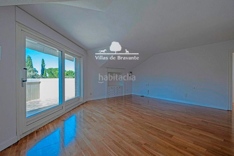 Foto 05fe448b-d184-4c99-8cae-46011774e57f. Chalet mit heizung parking pool in Prado Largo Pozuelo de Alarcón