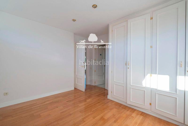 Foto 570bb7c5-d5ac-4a5b-ad6b-4668334fdef0. Chalet mit heizung parking pool in Prado Largo Pozuelo de Alarcón