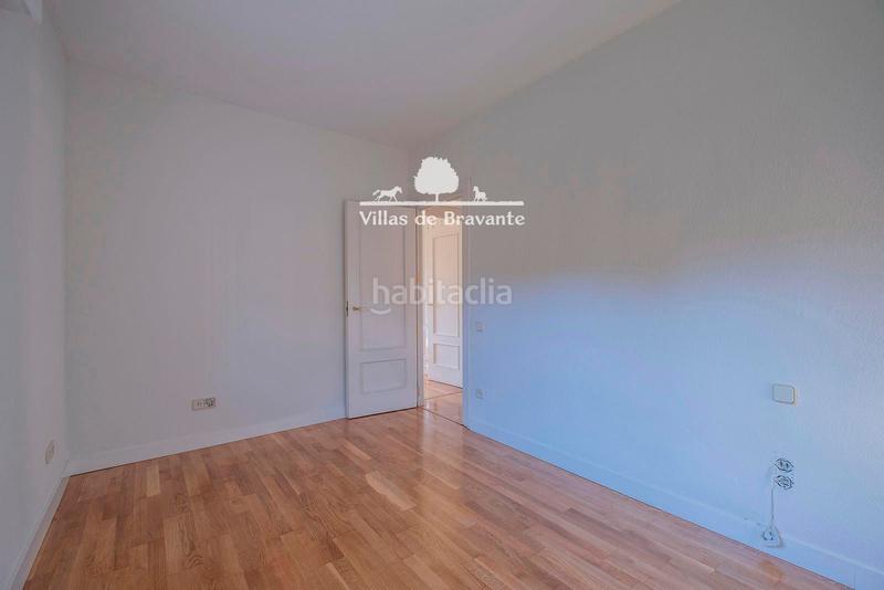 Foto a8973eb8-6d22-4cd9-ae4e-953f378cb8d4. Chalet mit heizung parking pool in Prado Largo Pozuelo de Alarcón