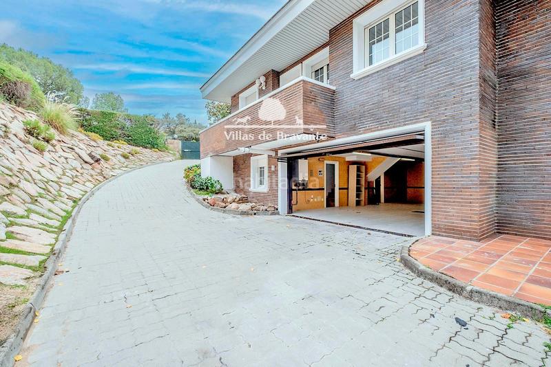 Foto e5635476-db0a-42f8-955c-f782bd4d1f7e. Chalet mit heizung parking pool in Prado Largo Pozuelo de Alarcón