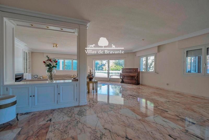 Foto f916a36b-c2e7-48c1-ac3b-52d66043879c. Chalet mit heizung parking pool in Prado Largo Pozuelo de Alarcón