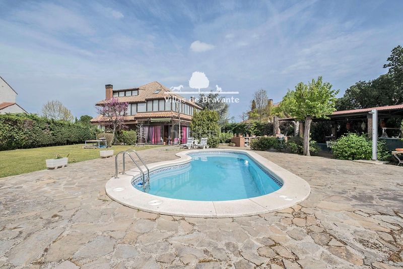 Foto 758c85b1-f6da-41ef-8ee3-e155710e4cb5. Xalet amb calefacció aparcament piscina a Monte Rozas Rozas de Madrid (Las)