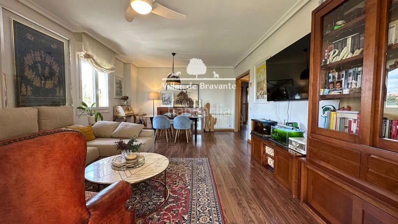 Foto 75f84791-d143-4169-8959-99ecd5834855. Pis amb calefacció piscina a Sector S Boadilla del Monte