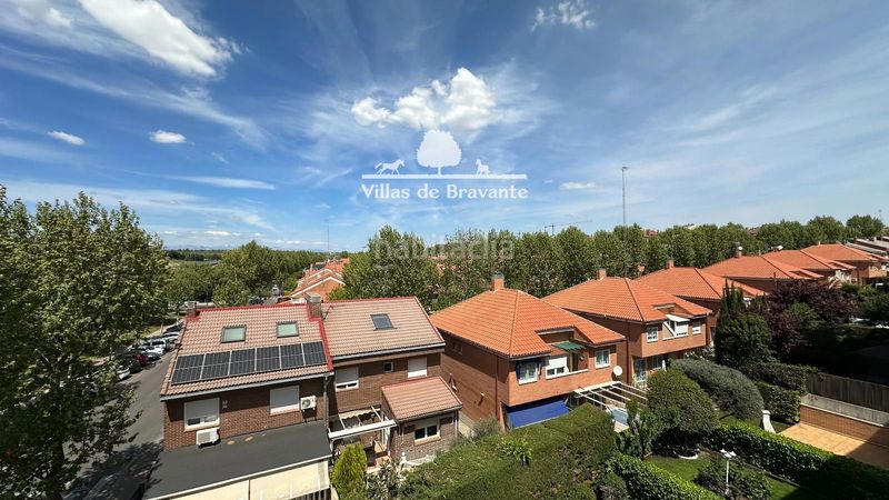 Foto 905b01ec-53aa-4f81-977a-0f5afe05b492. Pis amb calefacció piscina a Sector S Boadilla del Monte