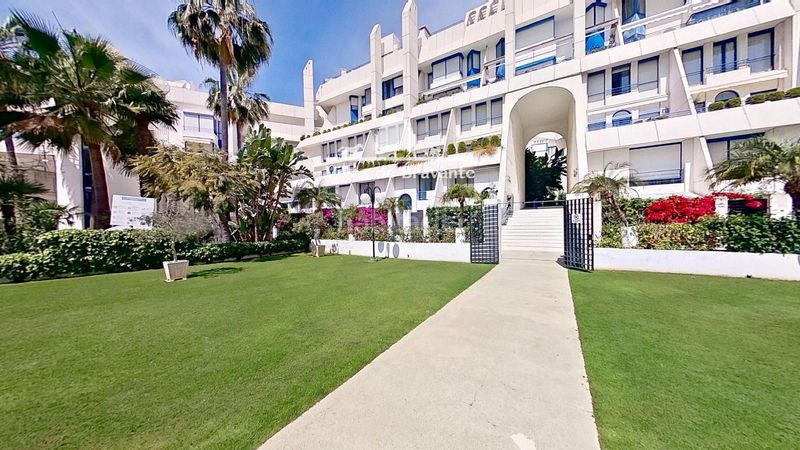Foto b9773969-6410-4564-b273-990e3a44ec8b. Dúplex amb calefacció aparcament piscina a Playa de la Fontanilla Marbella