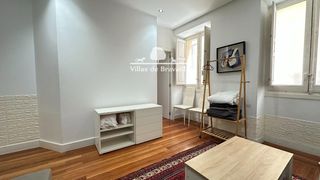 Flat  Bailen. Precioso y acogedor bajo reformado en 2 apartamentos de una habi