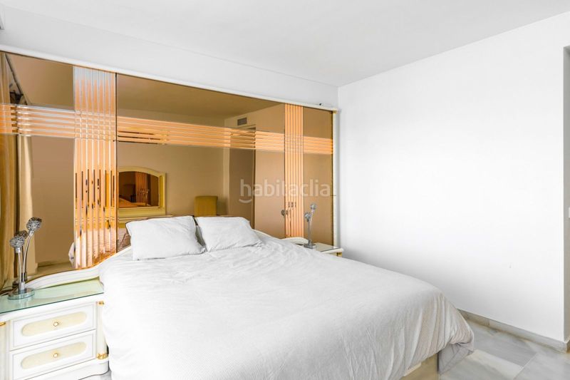 Foto 2a087ef8-fc99-4801-9a0e-64861121d93a. Apartament amb calefacció piscina a Puerto Marina Benalmádena
