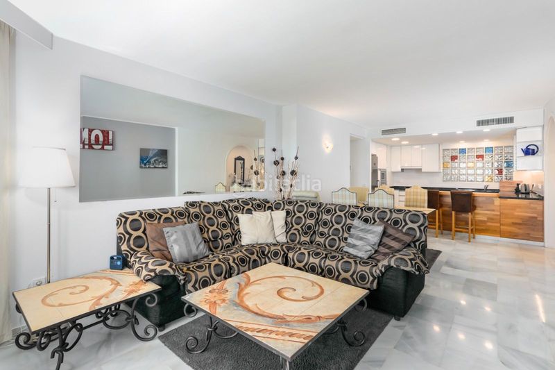 Foto 727930a9-56d0-4d91-8352-c7d003d50962. Apartament amb calefacció piscina a Puerto Marina Benalmádena