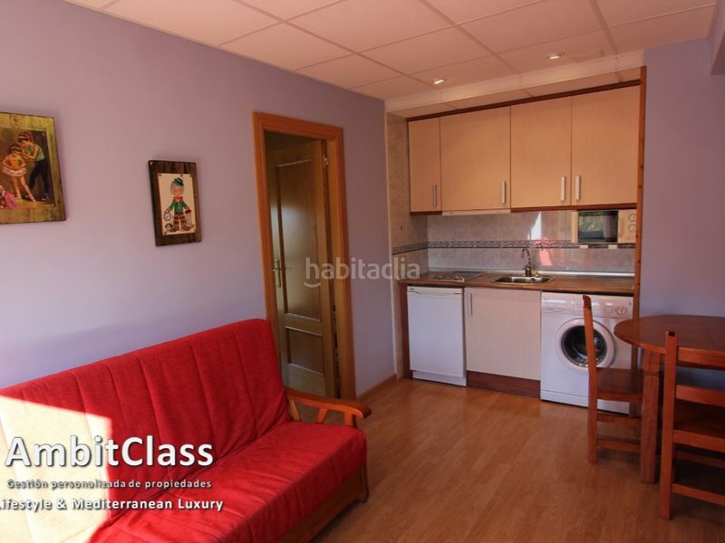 Foto a67803f2-058b-4cc6-ac6e-02104026e953. Edificio  hotelero en Puente la Reina de Jaca