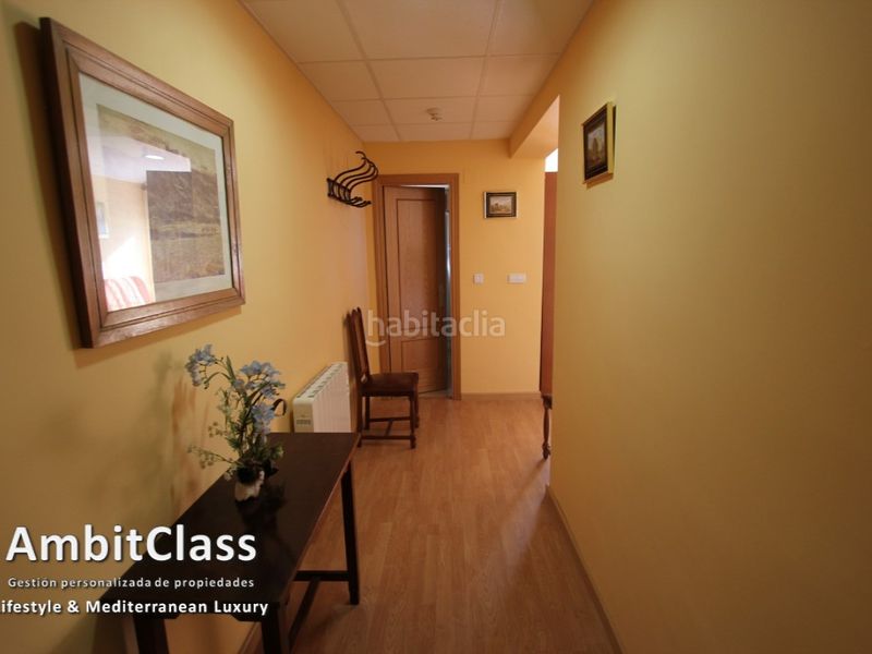 Foto dbf46ea3-b6d7-464a-b072-4864d672a963. Edificio  hotelero en Puente la Reina de Jaca