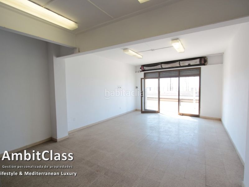 Foto f8e95265-14eb-452b-9891-6a8f2266a609. Local comercial a Centre-Nucli Antic Premià de Mar