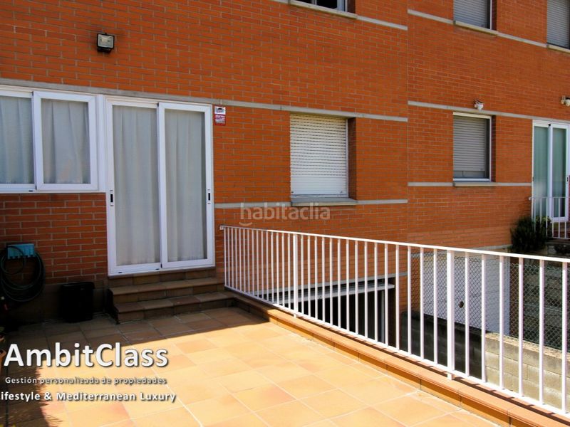 Foto 59fb5696-1cfb-4a61-9ec8-db28a913f7af. Casa adossada amb calefacció aparcament a Centelles