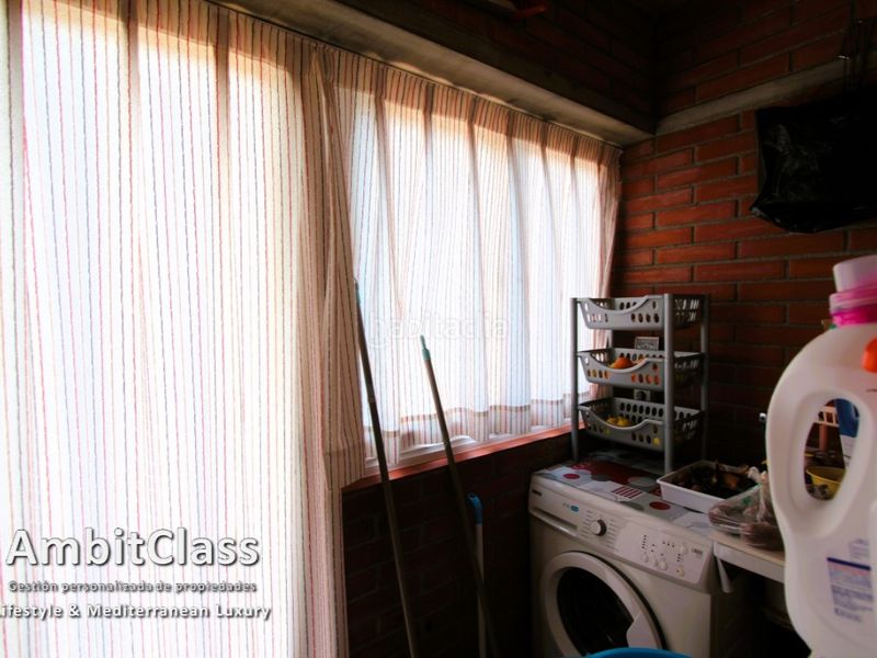 Foto 7a5652ba-dc0e-414a-9191-86493797e942. Casa adossada amb calefacció aparcament a Centelles