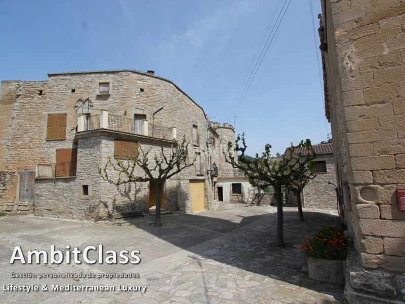 Foto d81ca993-c601-4564-bf1e-b962d7db6150. Chalet with heating parking in Vallfogona de Riucorb