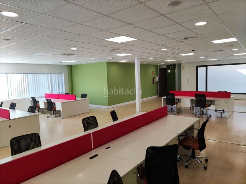 Foto ad28e18a-b9b0-4c49-9f89-d357348908aa. Affitto ufficio con riscaldamento in Atarfe