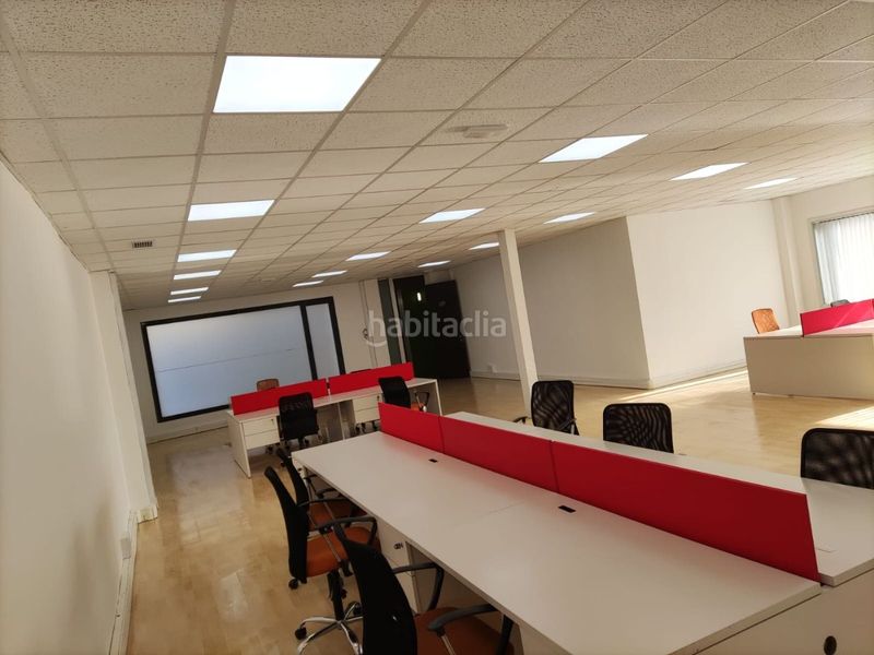 Foto 4fa23663-b3a3-426c-81aa-36bc533d5e89. Miete büro mit heizung in Atarfe