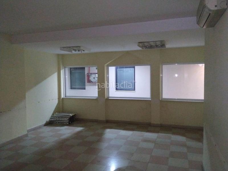 Foto 3c9b81fc-07d1-4800-bd66-0f6790283462. Local comercial a La Paz Granada