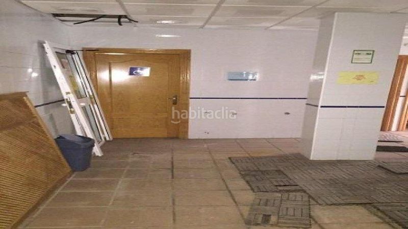 Foto 26dbc400-f865-4a17-9cbe-8ab9d0742cfe. Local comercial a Cenes de la Vega