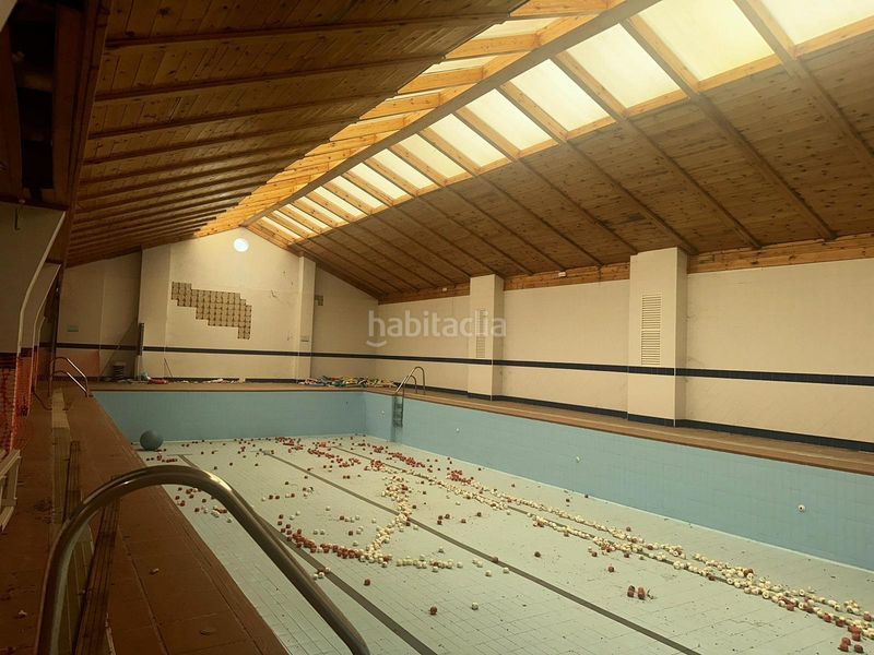 Foto 37b53da9-bf12-46ee-865a-12a0579a22d3. Local comercial a Cenes de la Vega