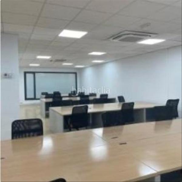 Foto 52c40b36-d270-452c-95a9-d4bc73886afe. Lloguer oficina amb calefacció a Atarfe