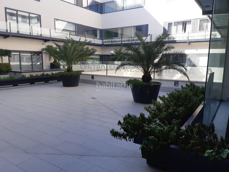 Foto 56d61981-f30f-40ce-8535-e076d102989b. Lloguer oficina amb calefacció a Atarfe