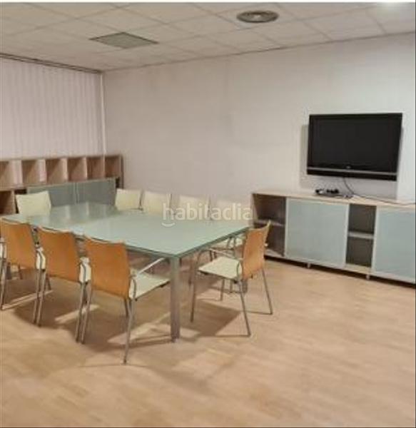 Foto 8fd6c665-5294-45dd-87ff-9e5c6210d4ef. Lloguer oficina amb calefacció a Atarfe