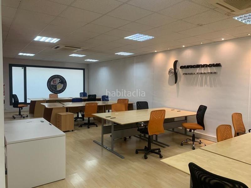 Foto 9bb44e53-07ab-442a-8d7c-bd2e0e23d30d. Lloguer oficina amb calefacció a Atarfe