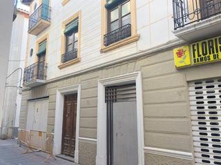 Maison  Calle larga. Oportunidad de banco en santa fé!!