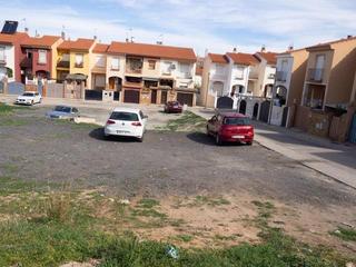 Terreny residencial  Calle de montevive. Construya en otura!!