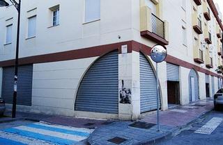 Local Comercial en Calle Barrio Nuevo