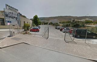 Terreno residencial en Fuentemora. Suelo de uso terciario disponible!!