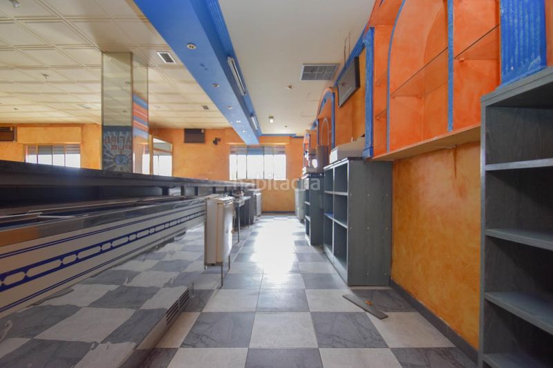 Foto 326f7c21-3d4f-44b0-821e-2565768786ae. Local comercial a Pinos Puente